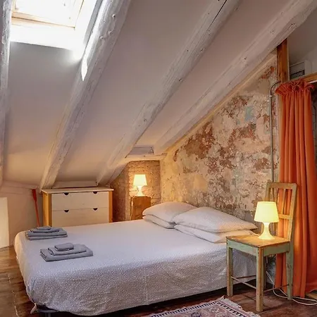 Mansarda Al Castello Apartmán