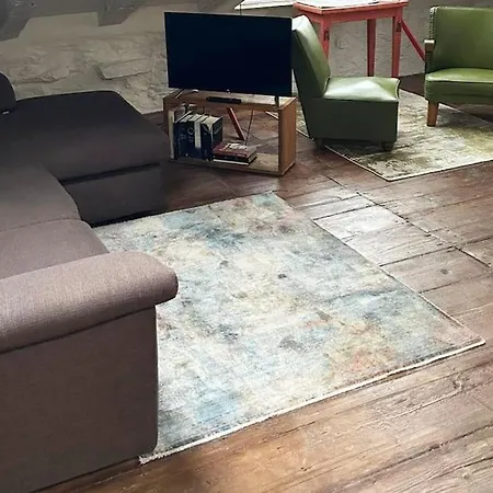 Mansarda Al Castello Διαμέρισμα *